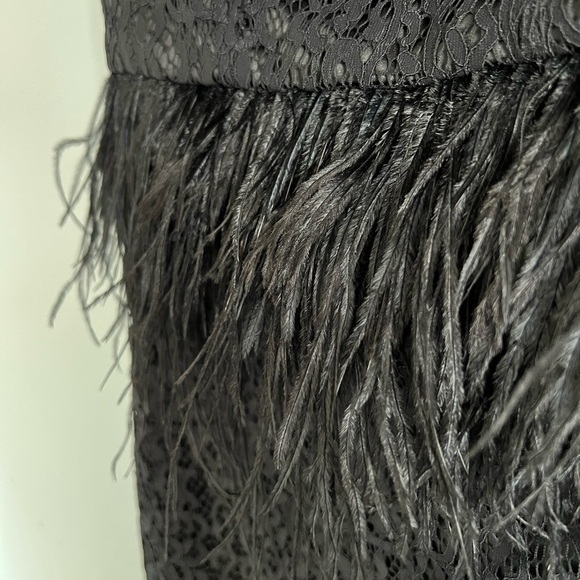 BEBE Lace Strapless Feather Waistline Strapless Cocktail Mini Dress Size 0 Black - Picture 5 of 8